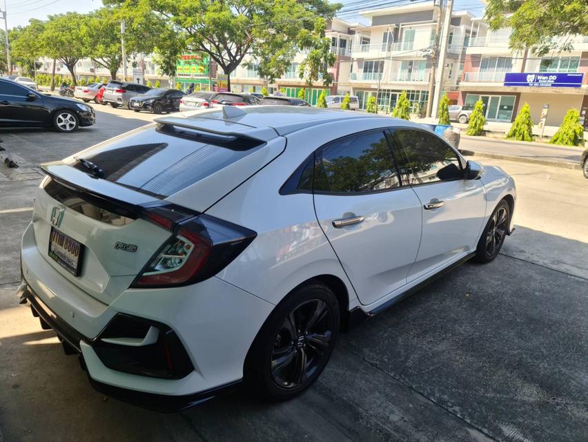 Honda Civic Hatchback 1.5 VTEC TURBO RS รถบ้าน ผู้หญิงขับ สภาพสวย ไม่เคยชน เข้าศูนย์ฯเช็คสภาพตลอด 5