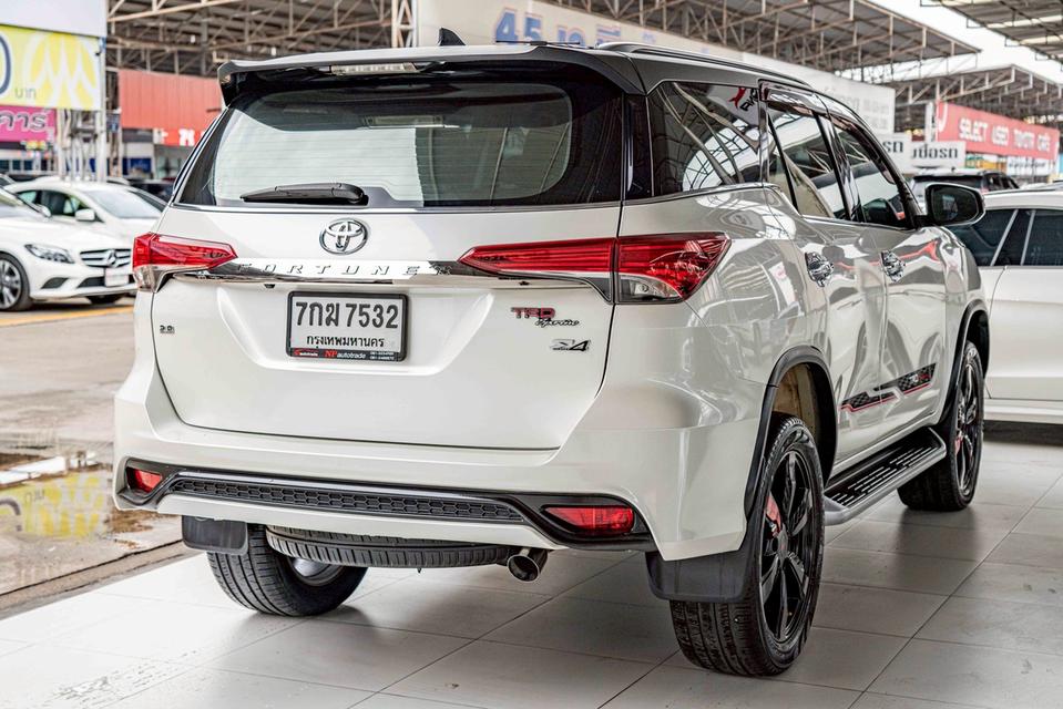 รหัสรถ NP7532 TOYOTA FORTUNER 2.8TRD 4WD 2018 8