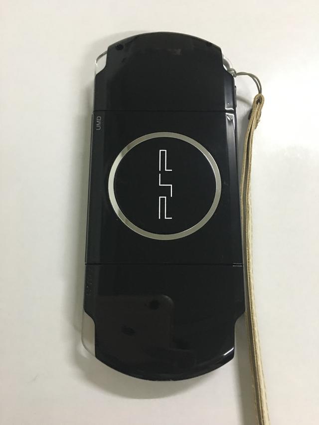 PSP รุ่น 3006 สีดำ ของแท้ 100% 2