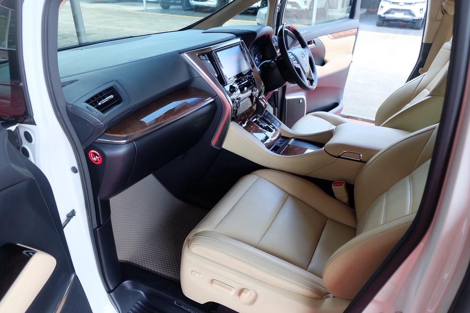 TOYOTA Alphard 2.5 Hybrid SRC Exclusive ปี 2016***เลขไมล์ เพียง 88,xxxkm การันตีแท้*** รูปที่ 8