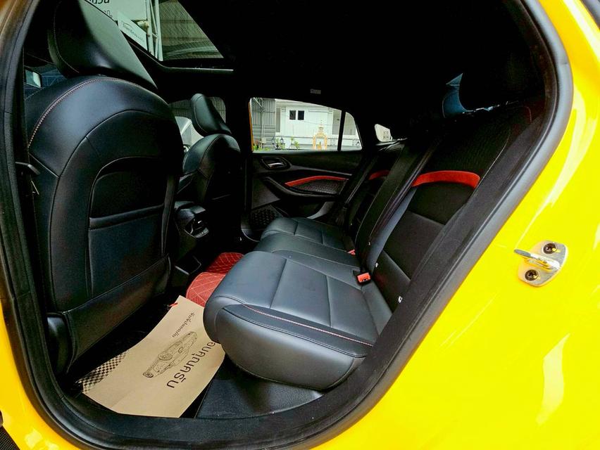 รหัสรถ SEZ1218 MG 5 1.5 D+ Sunroof เกียร์ ออโต้ เบนซิน สี เหลือง ปี 2023 12