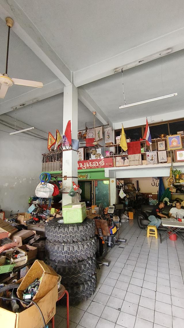 ขาย ตึกแถว อาคารพาณิชย์ ตึก3ชั้น มีชั้นลอยเพิ่ม 1ชั้น (2คูหา) 6