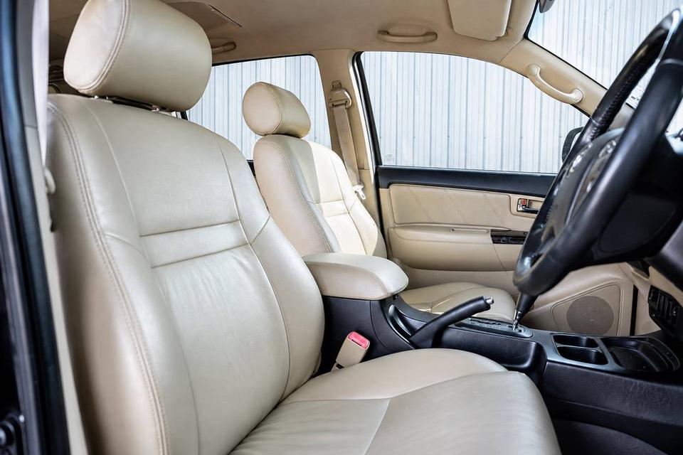 TOYOTA FORTUNER 2.5 V ปี 2014 รูปที่ 7