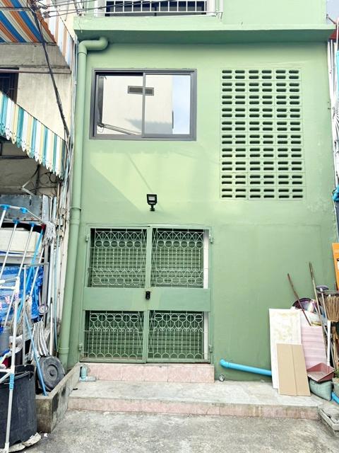 MRT มหาดไทย 800ม.ถ.ลาดพร้าว95-103 ให้เช่าอาคารพาณิชย์ 4 ชั้น 18ตร.วา. 290ตร.ม. 4นอน 4 น้ำ ม.รัตนบัณฑิต 900 ม.ตลาดนครไทย 1