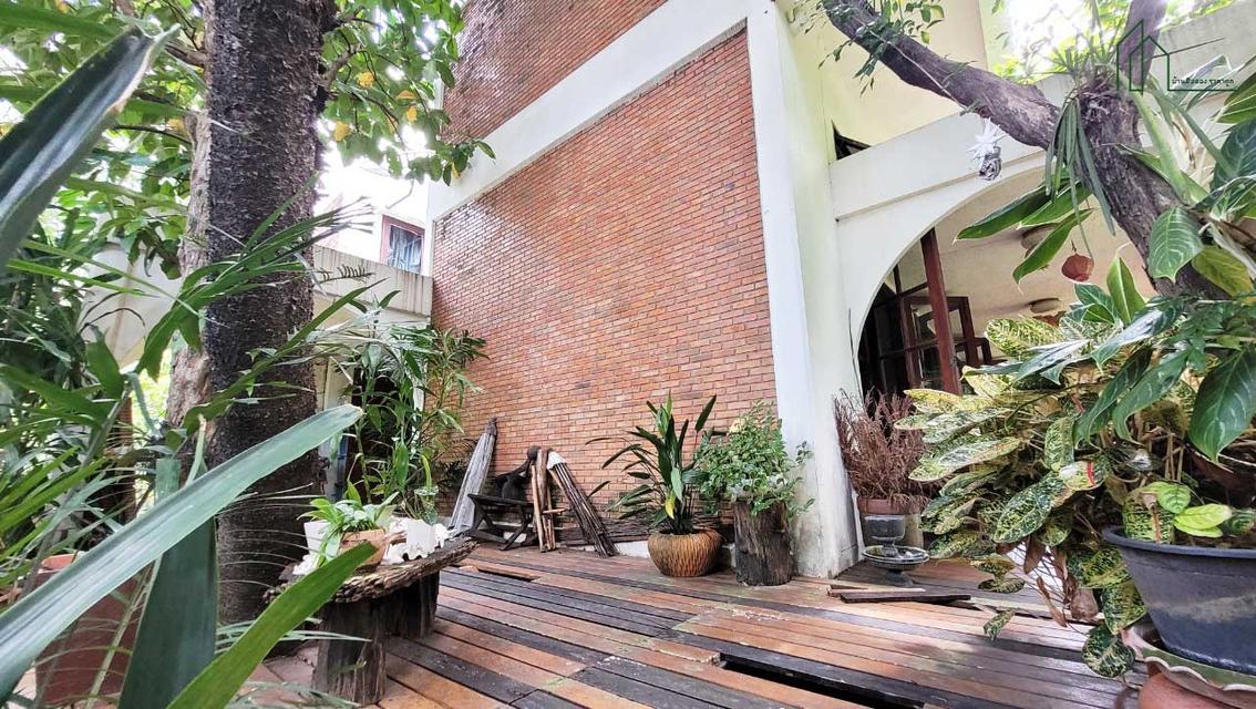 บ้านเดี่ยว 2 ชั้นครึ่ง บนเนื้อที่ 288 ตรว. ซอยลาดพร้าว 101 วังทองหลาง บ้านสไตล์ฝรั่งเศส 18