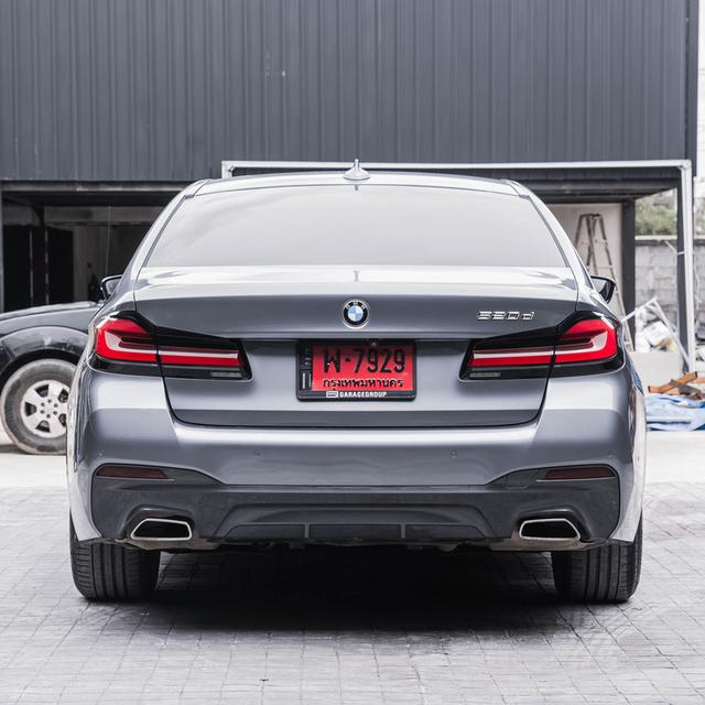 รหัสรถ 67GG7929 BMW 520d G30 (LCI)แท้ๆ ไม่ได้แปลง ตัว M-Sport ยังไม่จดทะเบียน 12