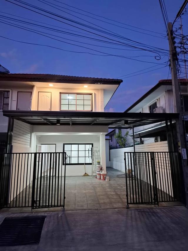 ขาย บ้านแฝด หมู่บ้านพระปิ่น5 เอกชัย109 1