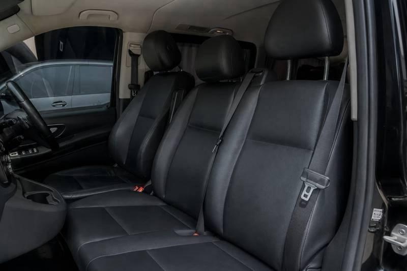 (แจ้งรหัสรถ 67GG808) Benz Vito 116 CDI Tourer จดทะเบียนปี 2017 รูปที่ 14