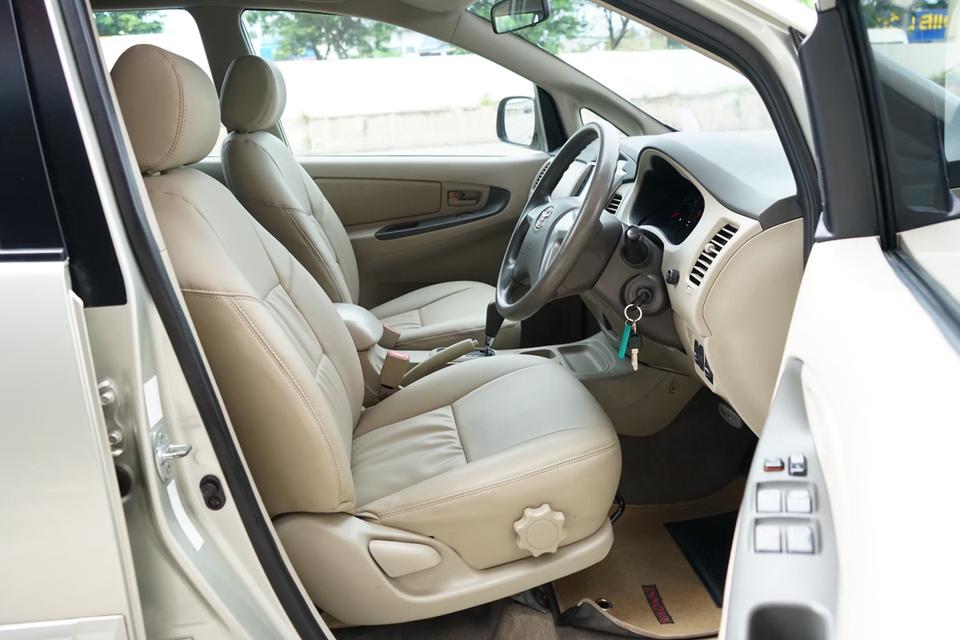 2014 TOYOTA INNOVA 2.0G OPTION 9