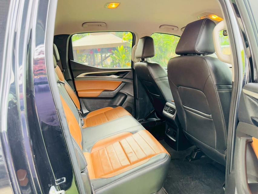 🚗MG Extender 2.0 DOUBLE CAB Grand X DC 4x4 ปี : 2024 ( คศ ผลิต 2021)
