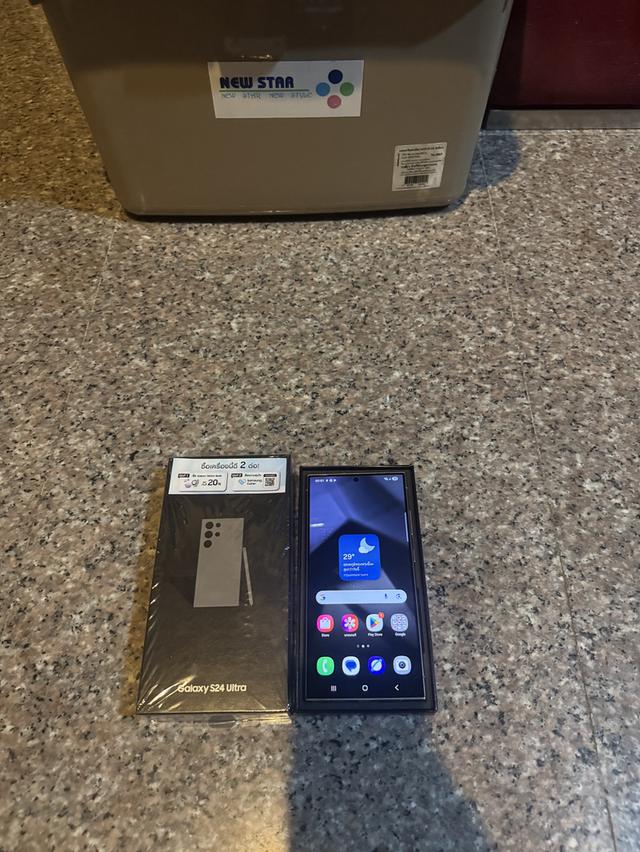 ขายๆๆๆถูกSamsungS24UltraสีTitanuim Gray 256กิ๊กสูนTrueสภาพสวยการใช้งานดีเยี่ยมทุกๆฟังชั่นเครื่องรีสโตได้ตลอดไม่มีติดแอคเค้าใดๆคับ ( จอสวยกริปขาวจั๊วไม