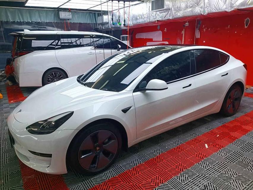 ขาย Tesla Model 3 ไมล์น้อย 5