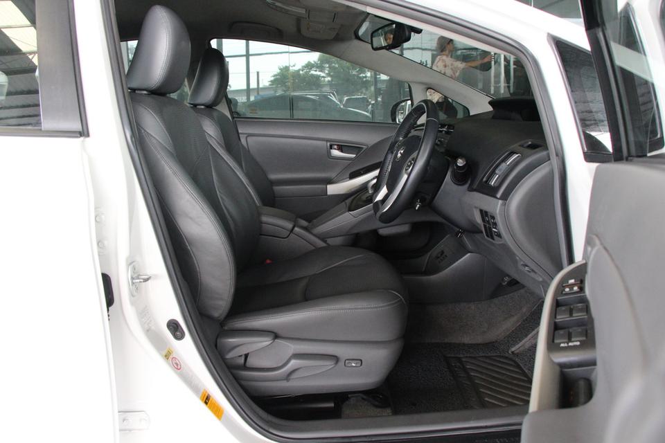 รหัสรถ TKG954 TOYOTA PRIUS 1.8 HYBRID ปี 2011