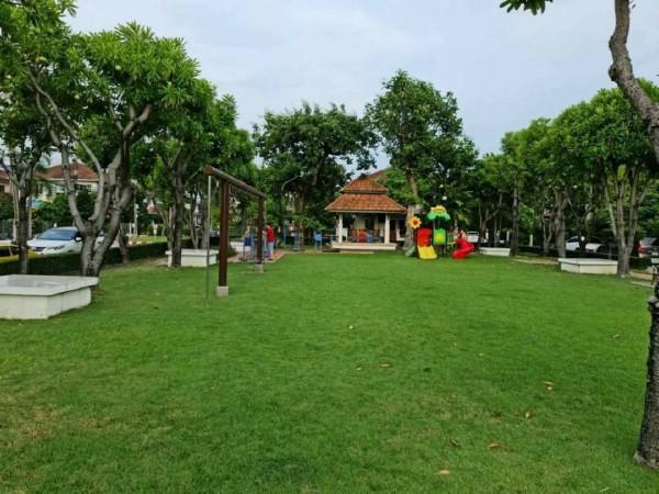 ให้เช่าบ้านเดี่ยวย่านถนนศรีนครินทร์ โครงการหรูหมู่บ้านมัณฑนาศรีนครินทร์ Montana Srinakarin Village ถนนศรีนครินทร์ 9
