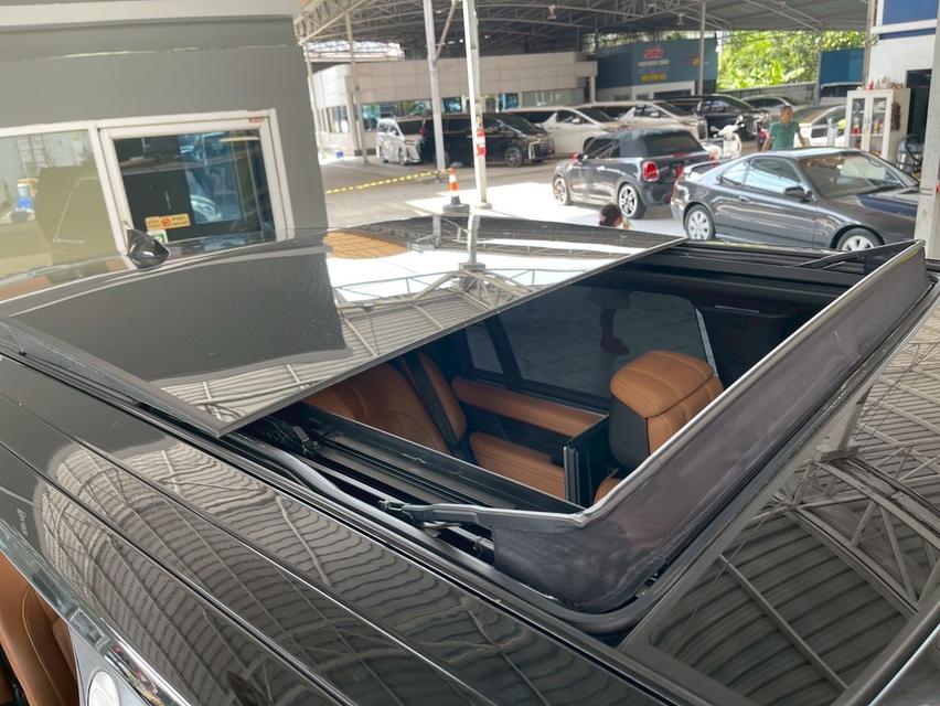 Range Rover P400e Autobiography LWB ปี 2021 🔻เลขไมล์ 49,xxx km. (รถศูนย์ มือเดียว)ราคา 3,590,000 .- บาท รูปที่ 16