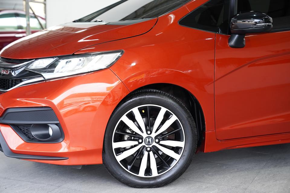 HONDA JAZZ 1.5 RS AT ปี 2017 สีส้ม 2