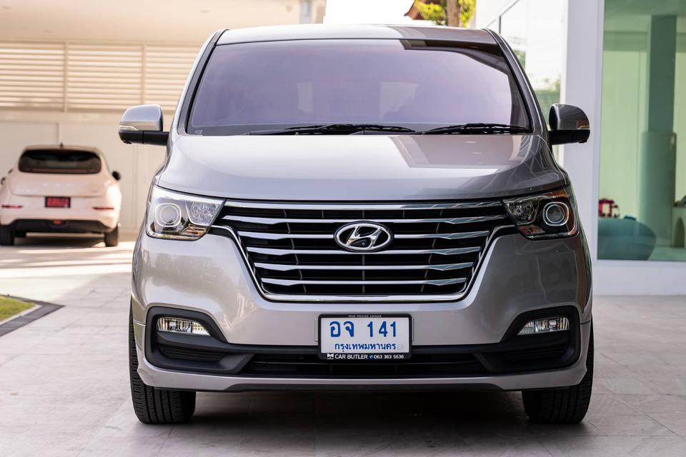 Hyundai H1 deluxe ปี2019  2