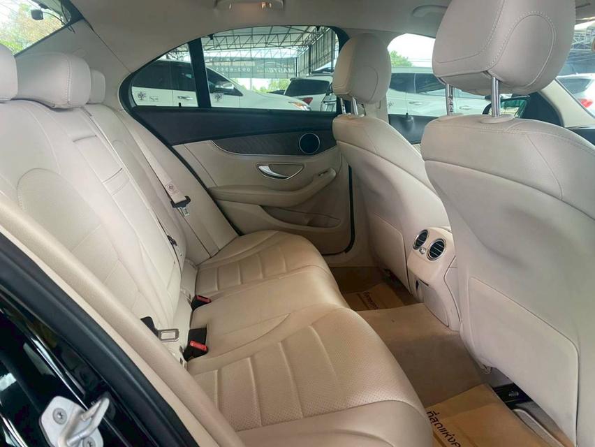 MERCEDES BENZ C-CLASS 350e EXCLUSIVE W205 เกียร์ AT ปี 2016 สีดำ เบนซิน HYBRIDเลขไมล์ 85,676 กม.ราคา 499,000 บาทโทร 09296998996B448 รูปที่ 12