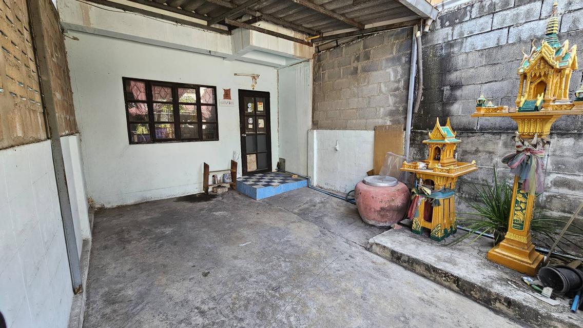 ขายทาวน์เฮ้าส์ 2 ชั้น มืองสอง 1.5 ล้าน หมู่บ้านเพชรเกษมธานี ถนนเศรษฐกิจ อ้อมน้อย กระทุ่มแบน สมุทรสาคร 3