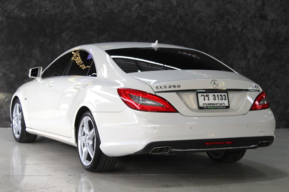 รหัสรถ JRS3133 Benz CLS 250 ดีเซล ปี 13 AMG Package โรงงาน สีขาว รูปที่ 6