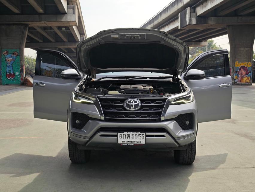 ขายรถ Toyota Fortuner 2.4V 4WD ปี 2021 สีเทา เกียร์ออโต้ 17