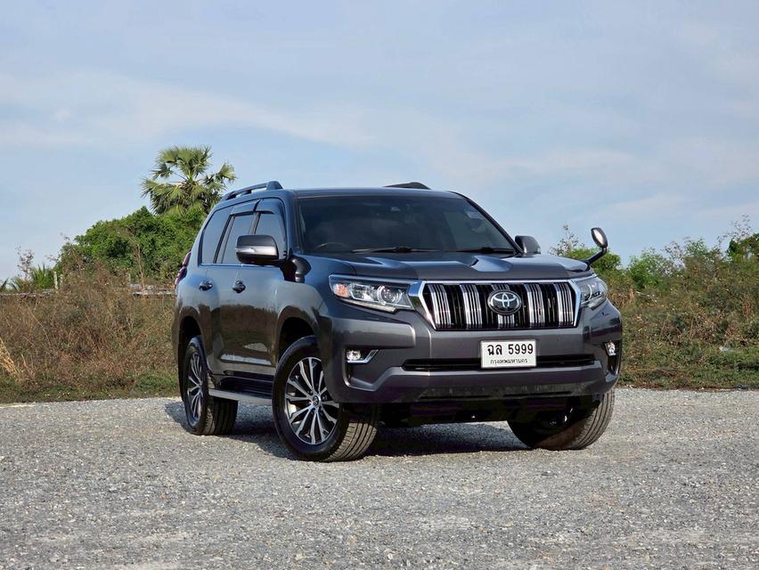 รหัสรถ NC5999 LAND CRUISER PRADO TZ-G (AWD) 2021