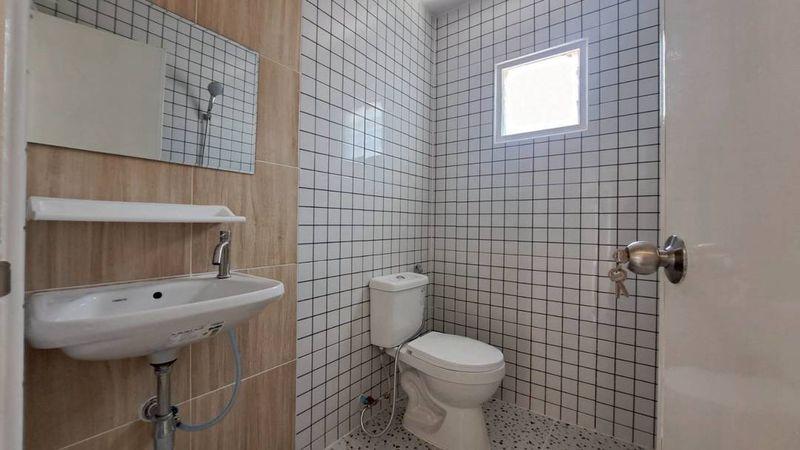 หมู่บ้านบัวทอง4 (คุณาภัทร) 12