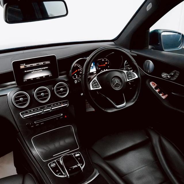 Mercedes Benz GLC 250d AMG Dynamic รูปที่ 3