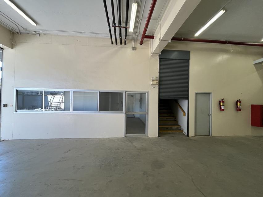 โกดังให้เช่าบางบัวทอง (ตรงข้ามศูนย์กระจายสินค้าโลตัส) 11