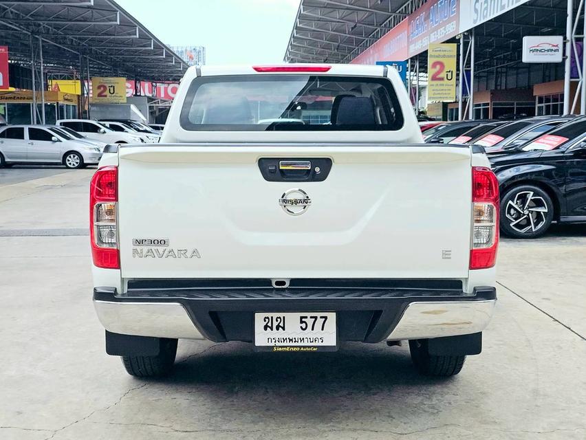 รหัสรถ SEZ577 Nissan Navara NP300 4 ประตู 2.5 E Calibre เกียร์ ธรรมดา เบนซิน สี ขาว ปี 2016 5