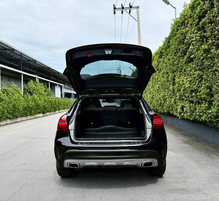 Benz GLA250 Amg 2019 Facelift ไมล์วิ่ง 108,000 km. เข้าศูนย์ทุกระยะ รถสวย จัดไฟแนนซ์ได้เต็ม 6
