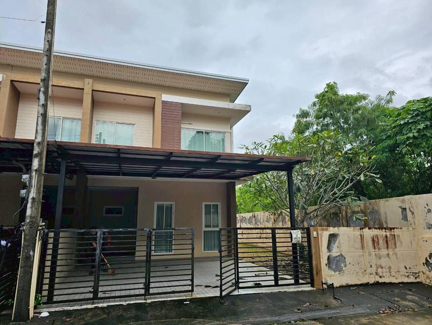      ขายด่วน!! ต่ำกว่าทุน  ทาวน์โฮม 2 ชั้น หมู่บ้าน K-VILLAGE 3 (เค-วิลเลจ 3)  ใจกลางเมืองกระบี่  บ้านหลังในซอยมีพื้นที่ด้านข้าง   2