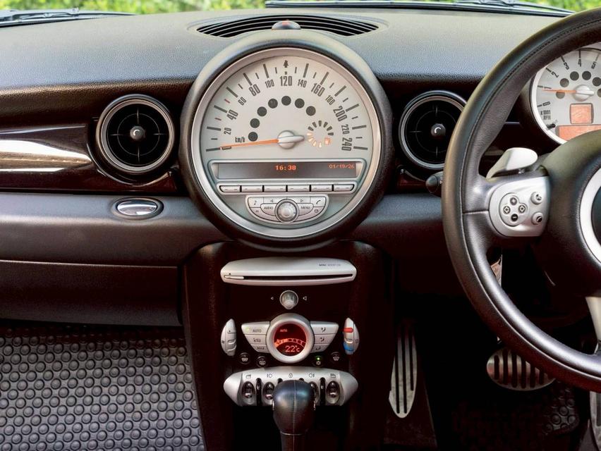 Mini Cooper S 1.6s RHD ปีจด 08 ♨️ #ประกันเครื่องเกียร์3ปี30000km. รูปที่ 13