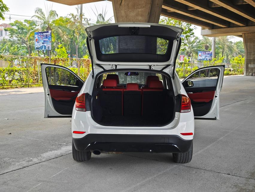 BMW X1 8