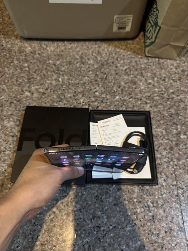 ขายๆๆๆถูกSamsungFold4สีใหม่หายาก GrayGreen 256กิ๊กยกกล่องสูนTrueสภาพสวยการใช้งานดีเยี่ยมทุกๆฟังชั่นเครื่องรีสโตได้ตลอดไม่มีติดแอคเค้าใดๆคับ ( จอขาวจั๊ รูปที่ 3