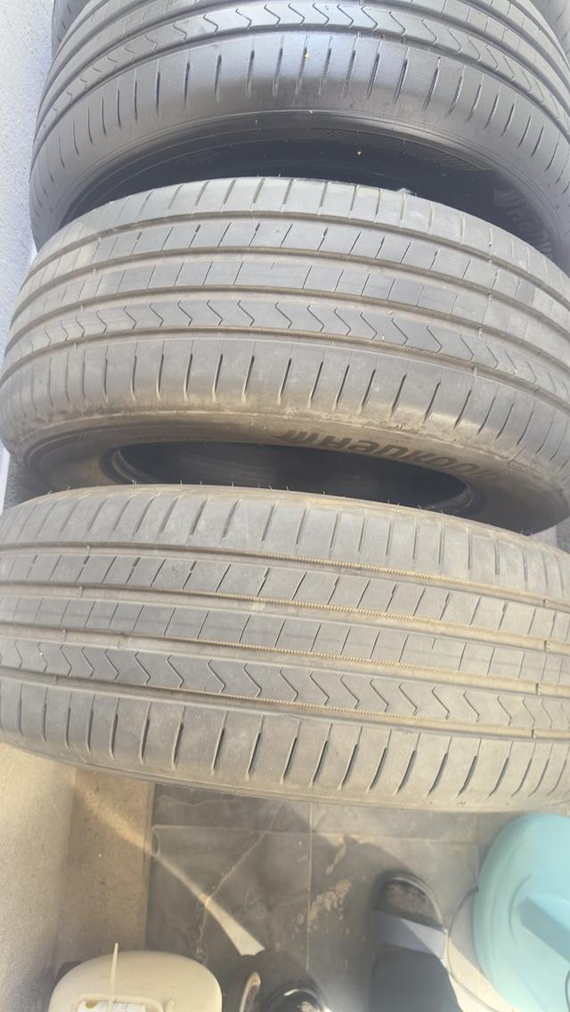 ขายยางhankook235/60/17มีปะ1 8