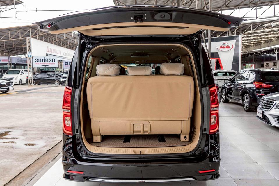 รหัสรถ NP6848 HYUNDAI H-1 2.5DELUXE 2021 9