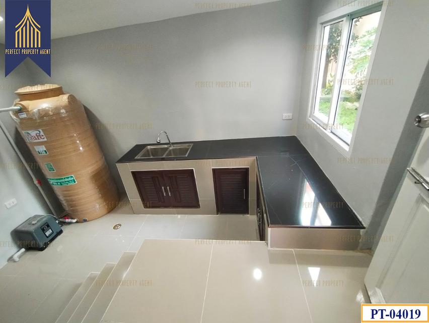 ขาย ทาวน์โฮม 3 ชั้น หลังมุม เดอะ บัลโคนี่ โฮม รีโนเวทใหม่ ประเวศ กรุงเทพฯ 9