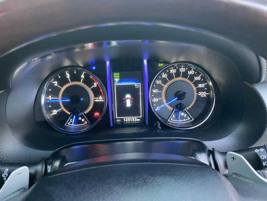 Toyota Fortuner 2.4 cc โฟวิล ออโต้ รูปที่ 8