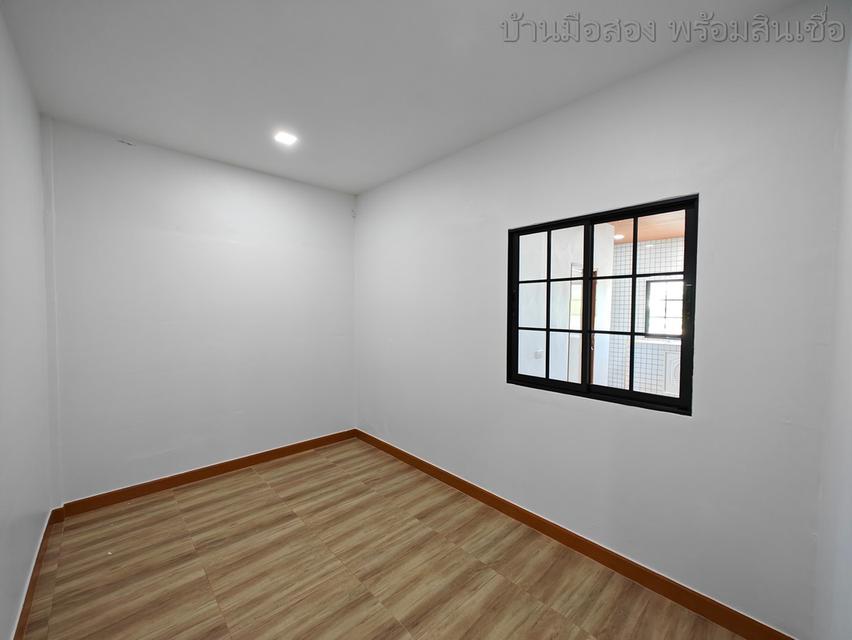 หมู่บ้าน เพชรไพลิน ซ.คู้บอน27 5