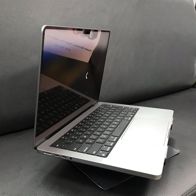 ปล่อยต่อ MacBook Pro 14″ M3  2
