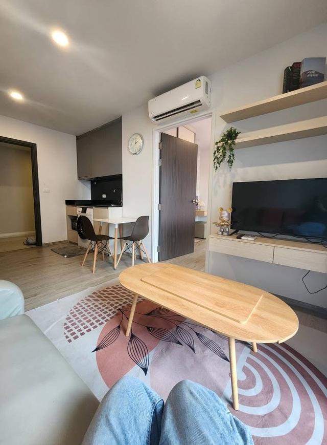 Dolce Lasalle condominium 3 rd floor 6