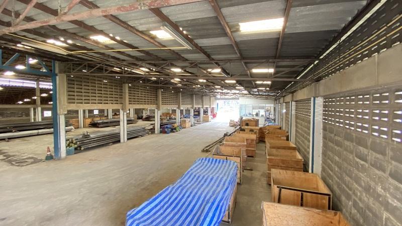 #ให้เช่าโกดังปู่เจ้าสมิงพราย สำโรงกลาง  4 ไร่ พื้นที่สีม่วง มีใบอนุญาตโรงงาน (รง.4) พื้นที่รวม  6,240 ตร.ม.   4