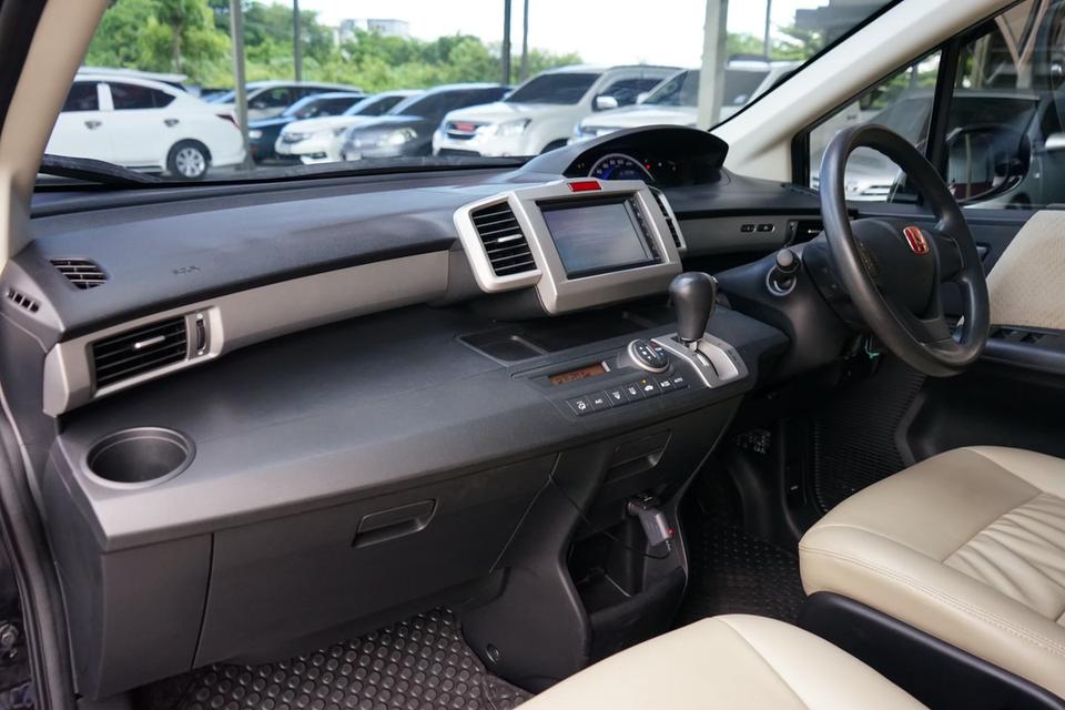 2014 HONDA FREED 1.5EL 11