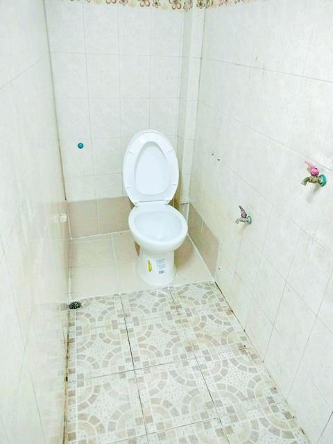 ตึกแถวให้เช่าใจกลางเมืองลำปาง 3 นอน 1 น้ำ 19 ตร.ว. 150 ตร.ม. ใกล้รพ.ลำปาง 1.6 กม. เสรีเซนเตอร์ รร.ลำปางกัลยาณี 600 ม. 4