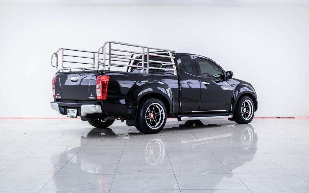 ISUZU D-MAX SPACECAB 2.5 VGS Z HI-LANDER  2015  10