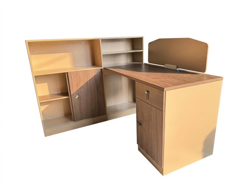 เฟอร์นิเจอร์ โต๊ะสำนักงาน