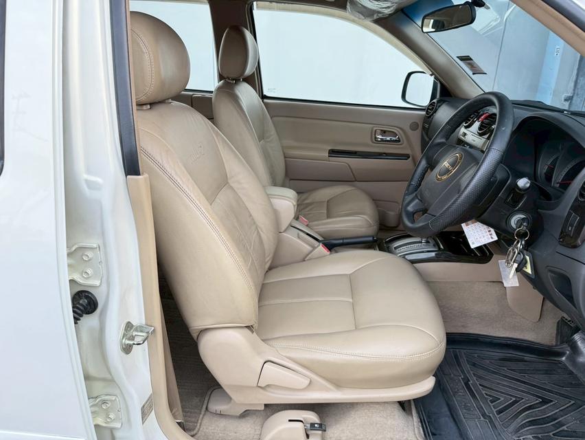 ISUZU MU-7 3.0 i-TEQ 2WD รองท็อป มือเดียวป้ายแดง 10