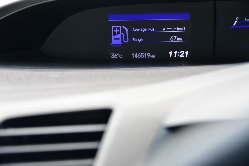 มือเดียวป้ายแดง ไมล์น้อย ชุดแต่งครบ รูปที่ 9