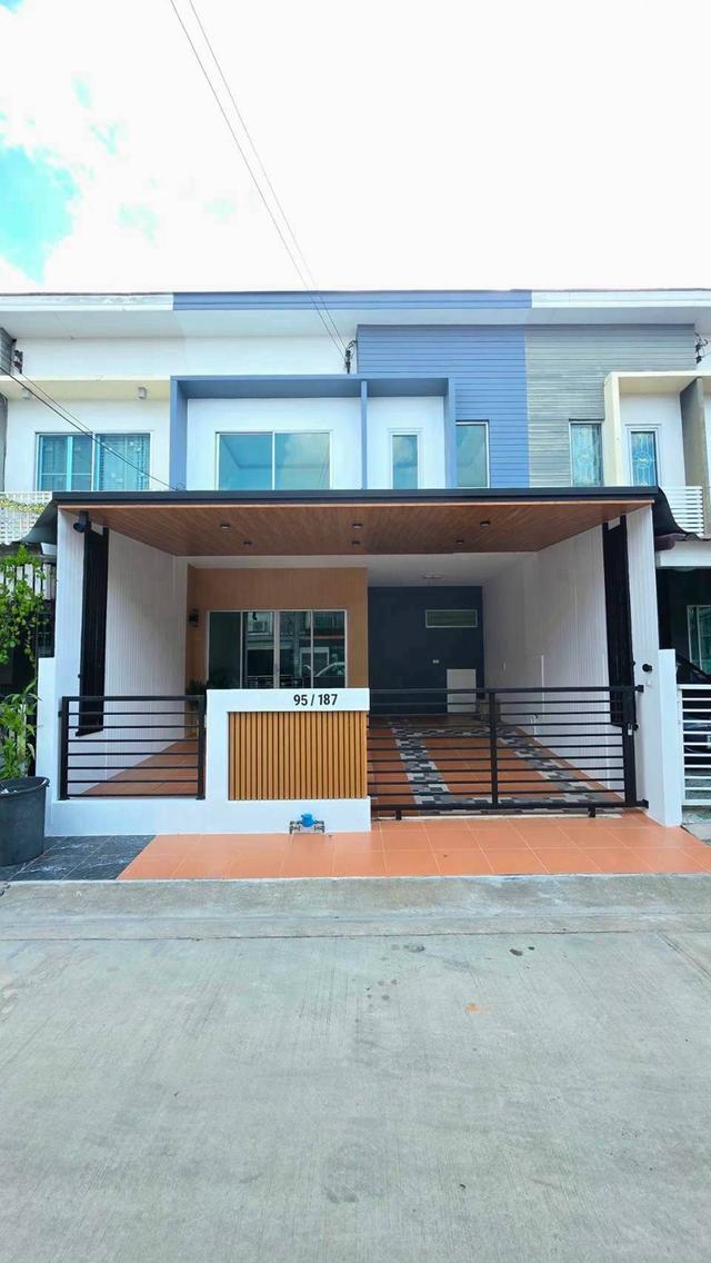 บ้าน 2 ชั้นรีโนเวทใหม่ 2
